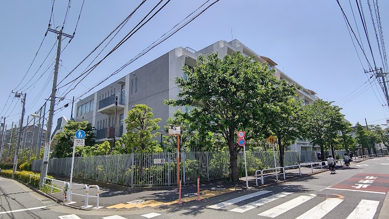 すまいるスクール伊藤学園の写真 3枚目